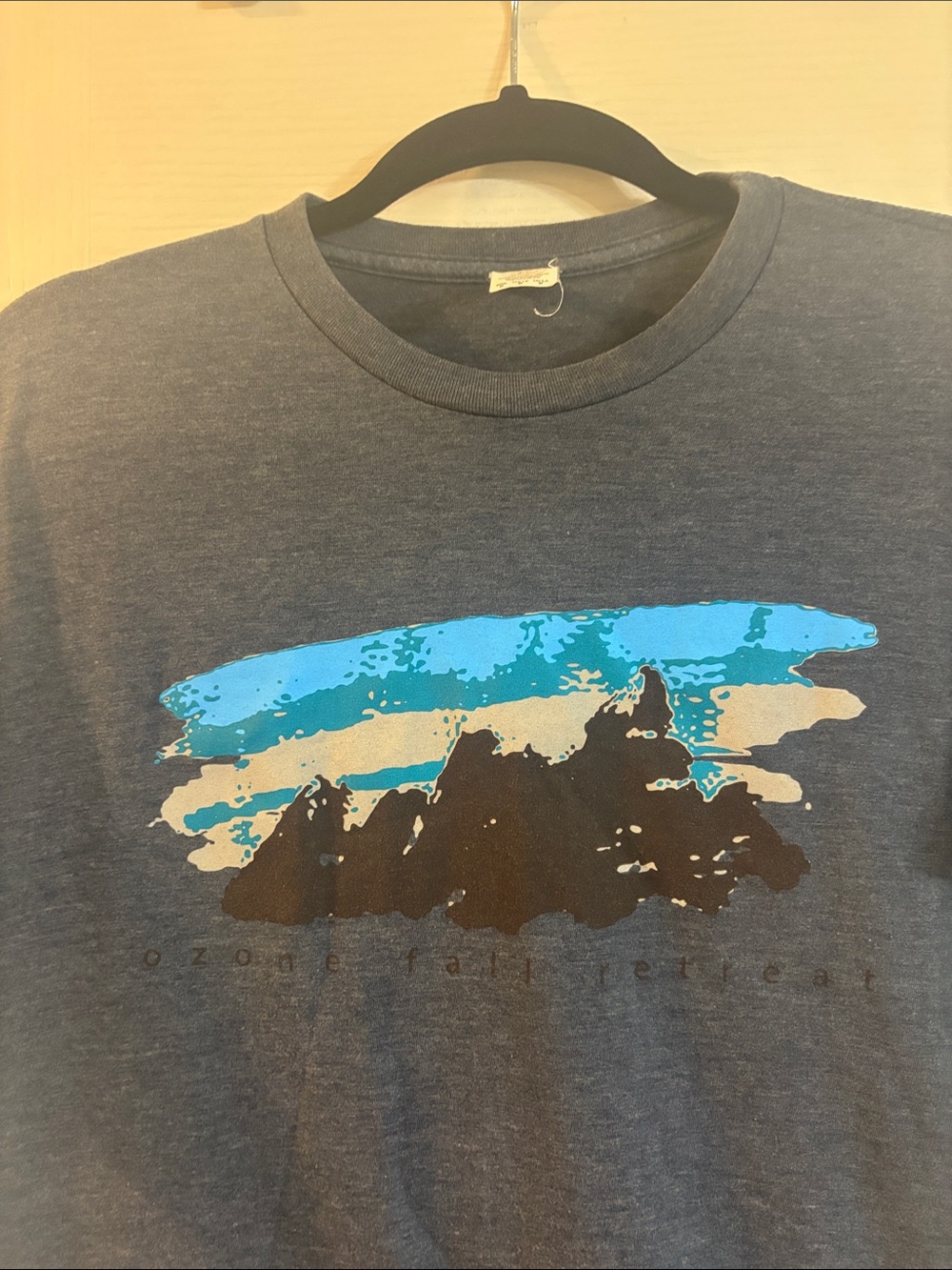 Men's Short Sleeve Graphic Crew Tee - Blue Mountain Artwork